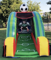SOCCER Goal Kick Challenge